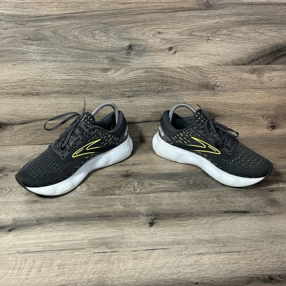 Brooks Glycerin 20 Men's Size 8 B  Running Shoes gray Yellow
